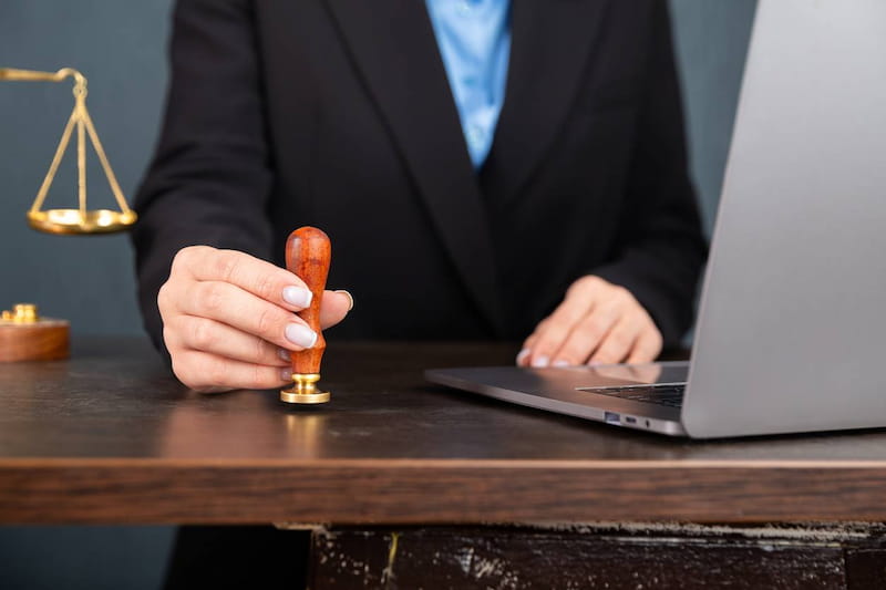 faire annonce legale dissolution entreprise